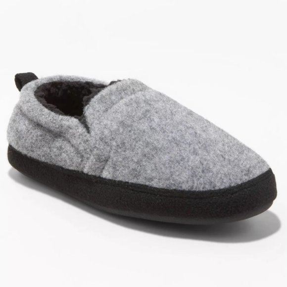Cat & Jack Other - NWT Cat & Jack Little Boy Slippers Gray Sz M (2-3)